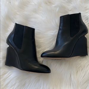 Chanel pearl short boots, Brand New